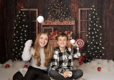 Christmas Children Mini Photoshoot with Victoria J Photography